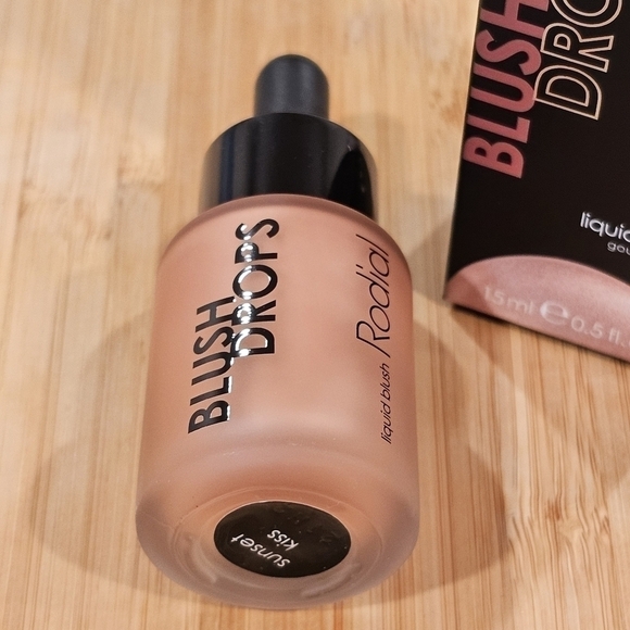 Radial Blush Drops Liquid Blush Sunset Kiss, Size 15ml (0.5 fl.oz) - Picture 2 of 4